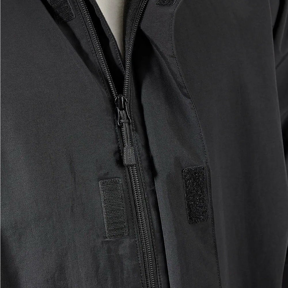 NWT Carhartt Men's Storm Defender Loose Fit Lightweight Jacket - Picture 3 of 6